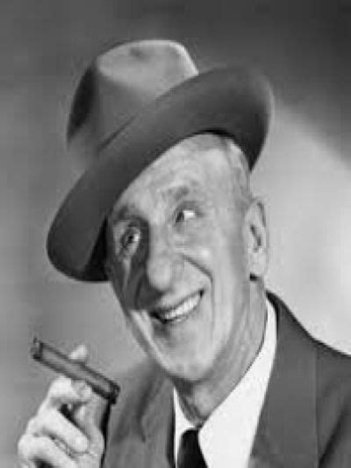 Jimmy Francis Durante - Bio, Age, height, Wiki, Facts and Family